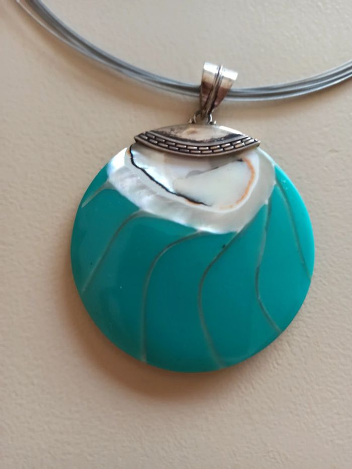 Collier pendentif - photo numéro 2