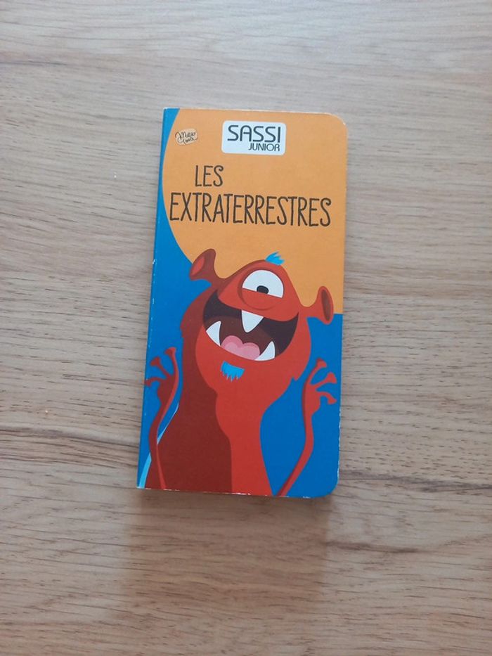 Livre les extraterrestres