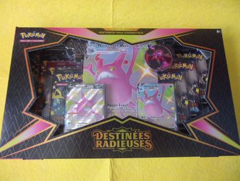 Destinée Radieuse 7 Booster  Coffret Pokémon Nostenfer V Max EB04.5