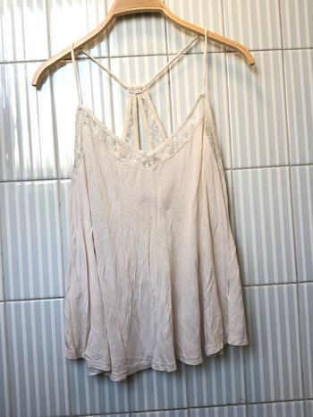 Top Blanc à dentelle dos original