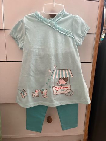 Tenue complète fille taille 12 mois