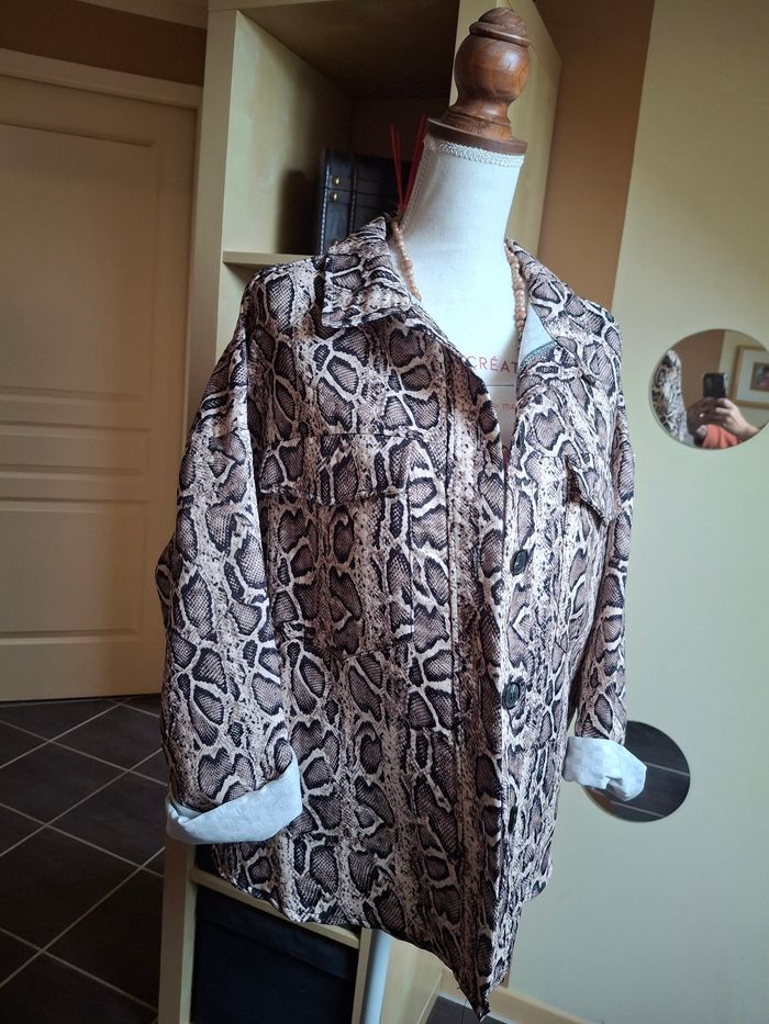 Veste oversize python neuve - photo numéro 2