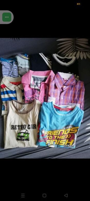 Lots tee-shirts