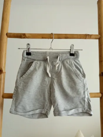Short jogging taille élastique gris 5 ans