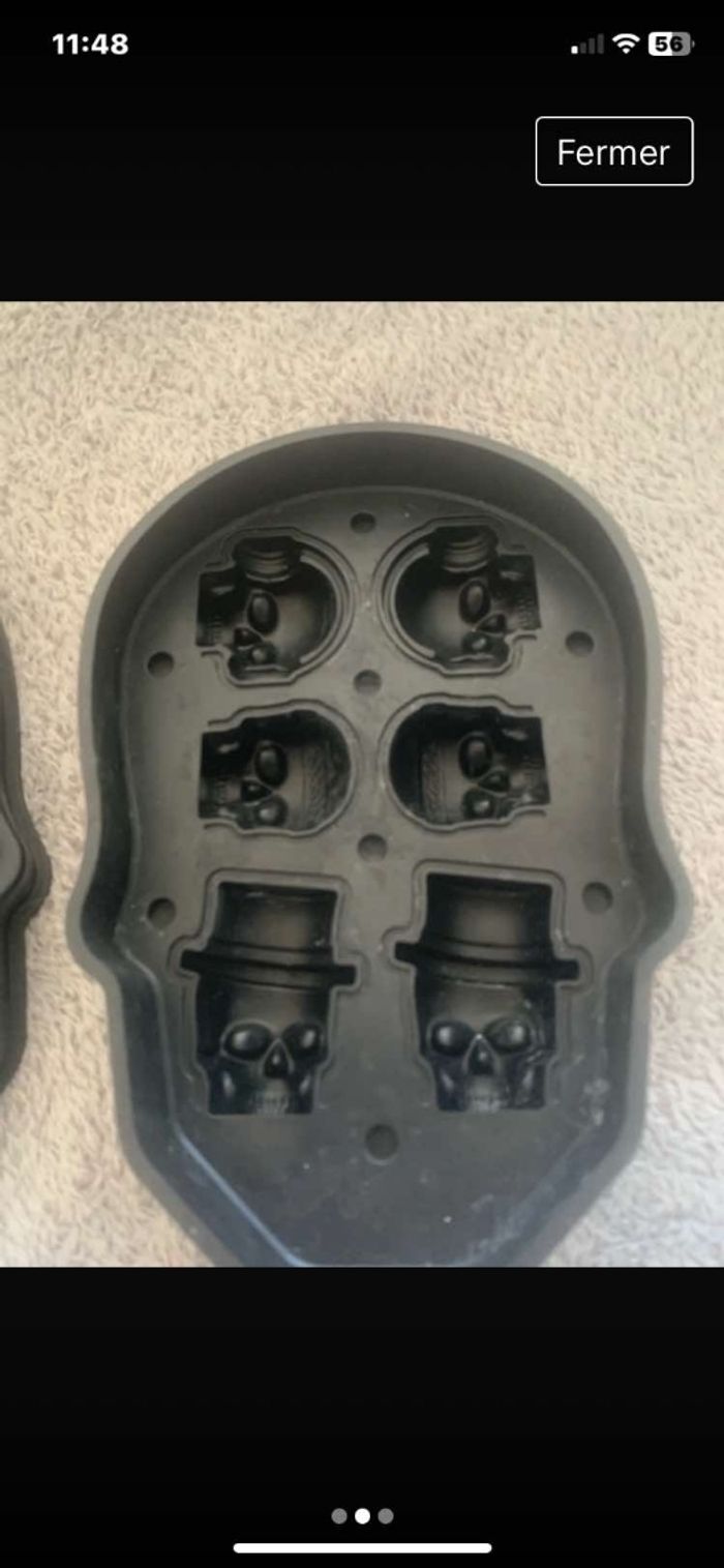 Bac à glaçons 3D en silicone. Têtes de mort - photo numéro 2
