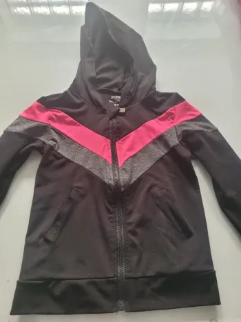 Veste de sport 8 ans