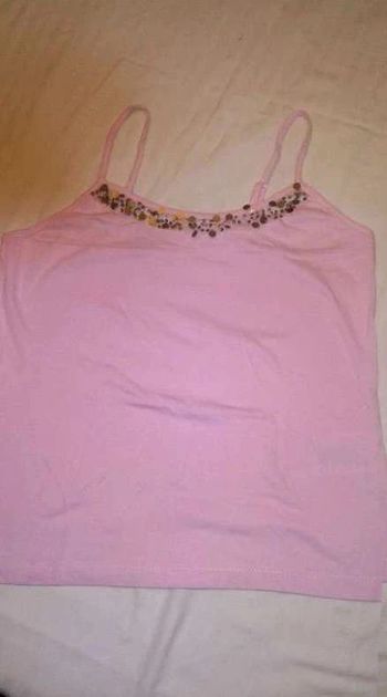 Debardeur rose avec dore  au  cou TM