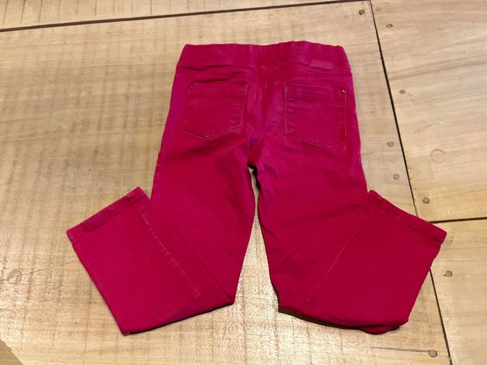 Un treggings rouge Okaïdi 6 ans - photo numéro 2
