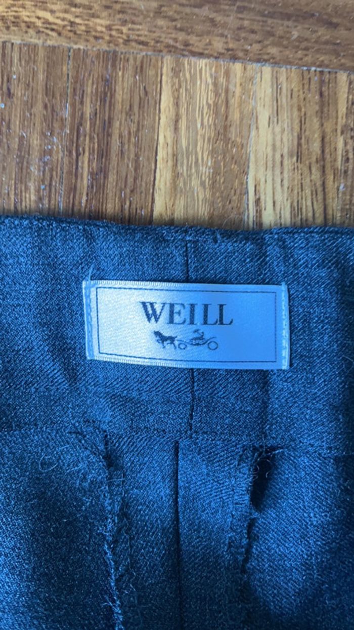 Pantalon droit a pince gris à bandes latérales rouges Weill - photo numéro 6