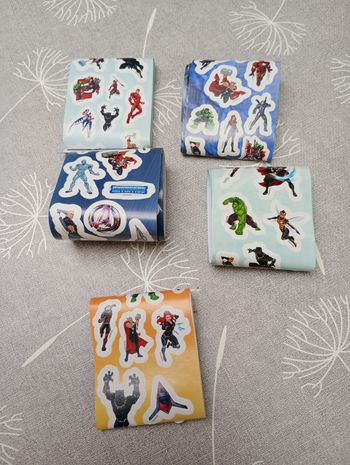 Autocollants Avengers