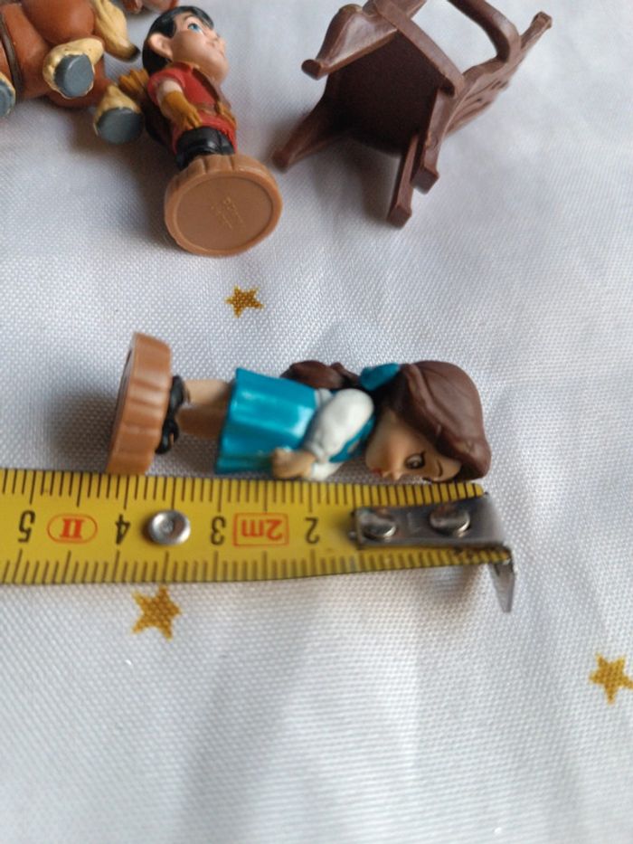 Figurine figure figura animator animator's Disney belle bête beauty beast princesse little doll - photo numéro 6