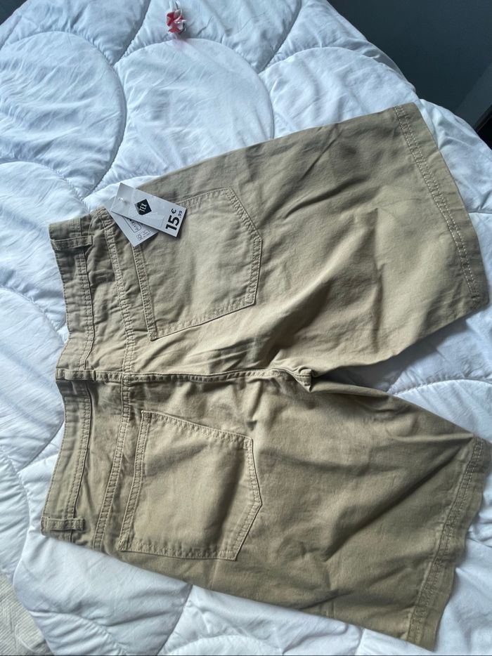 Short taille 42 - photo numéro 5