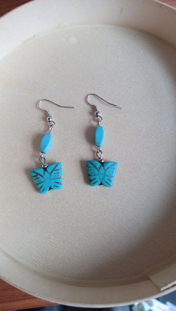 Boucles d'oreilles pendantes Papillons turquoise