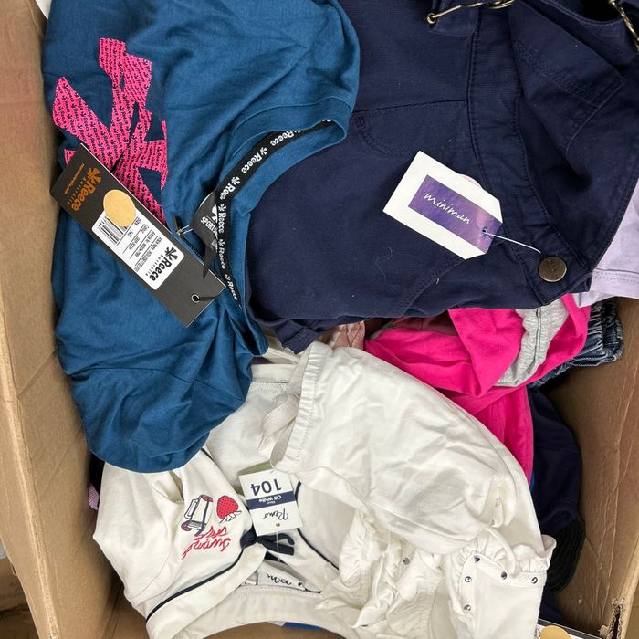 Lot de 60 vêtements enfants neuf  #2 - photo numéro 3