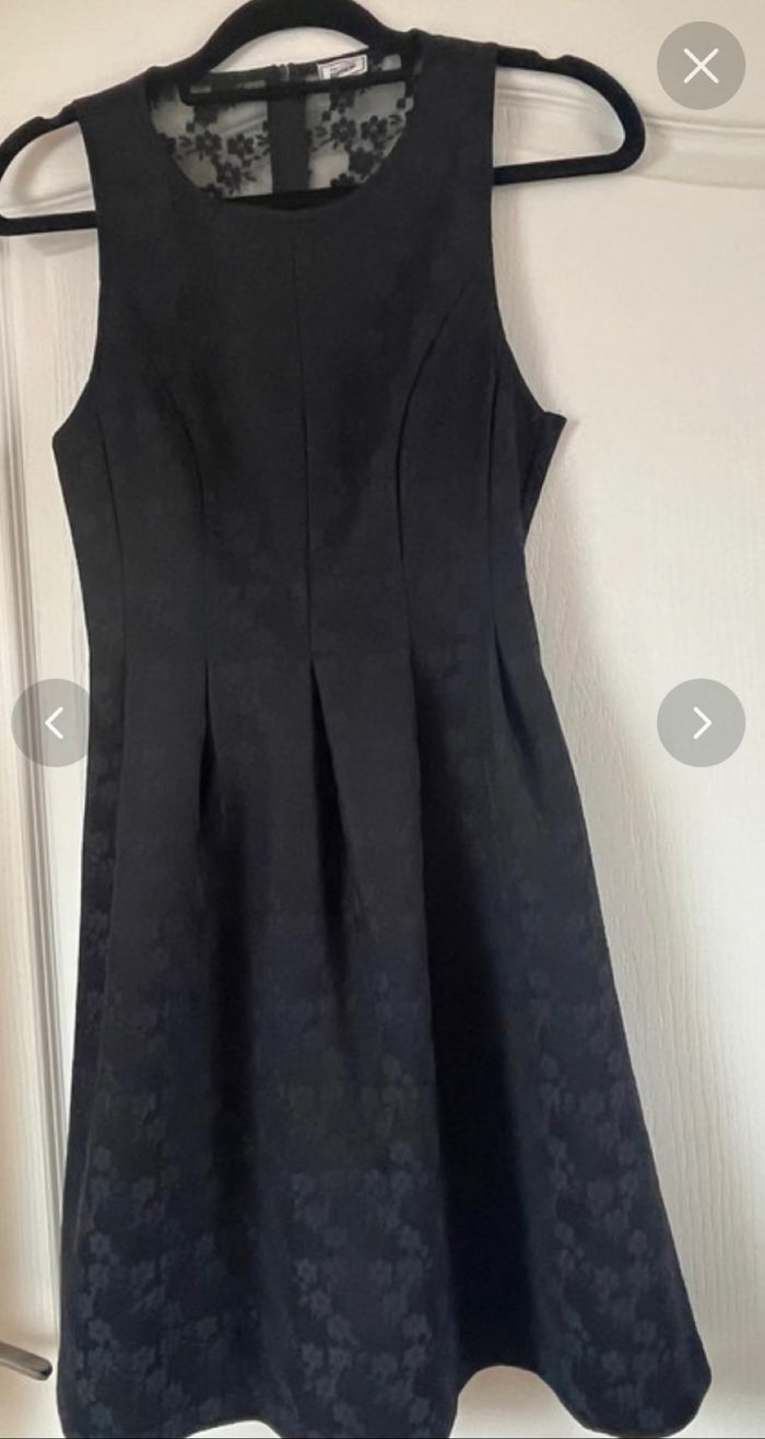 Robe noire
