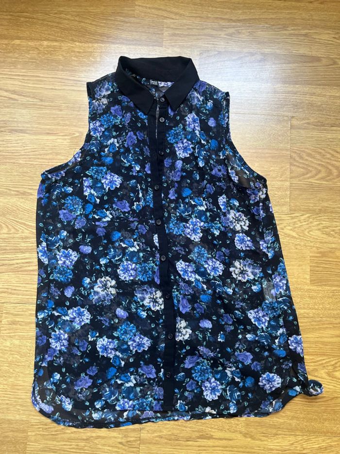 Chemise sans manche fleurie