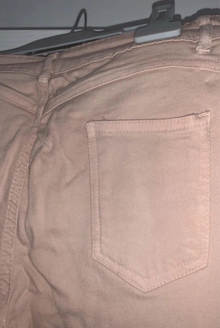 Jean slim rose poudré Kiabi taille 38 - photo numéro 4