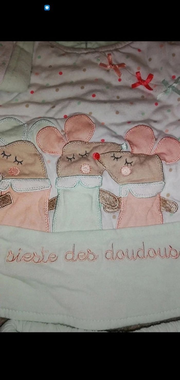 Pyjama 2 pièces très épais 6 mois fille - photo numéro 4