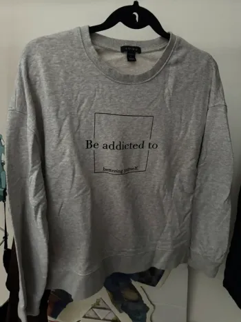 Sweat gris
