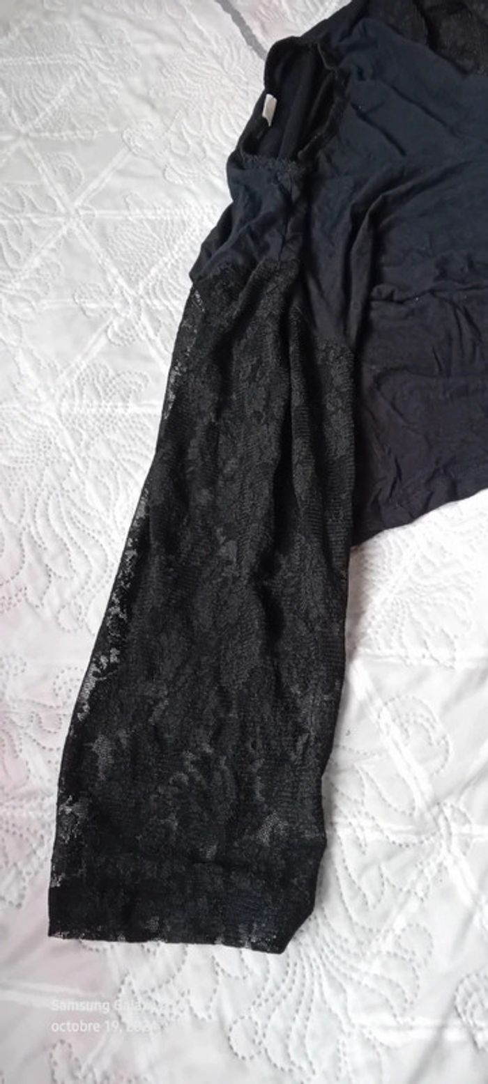 Haut viscose avec dentelle et broderies noir femme 54 in extenso - photo numéro 11