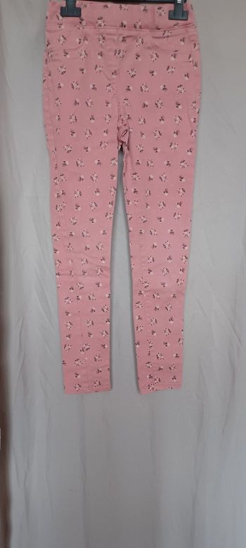 Très beaux pantalons fille T 10 ans