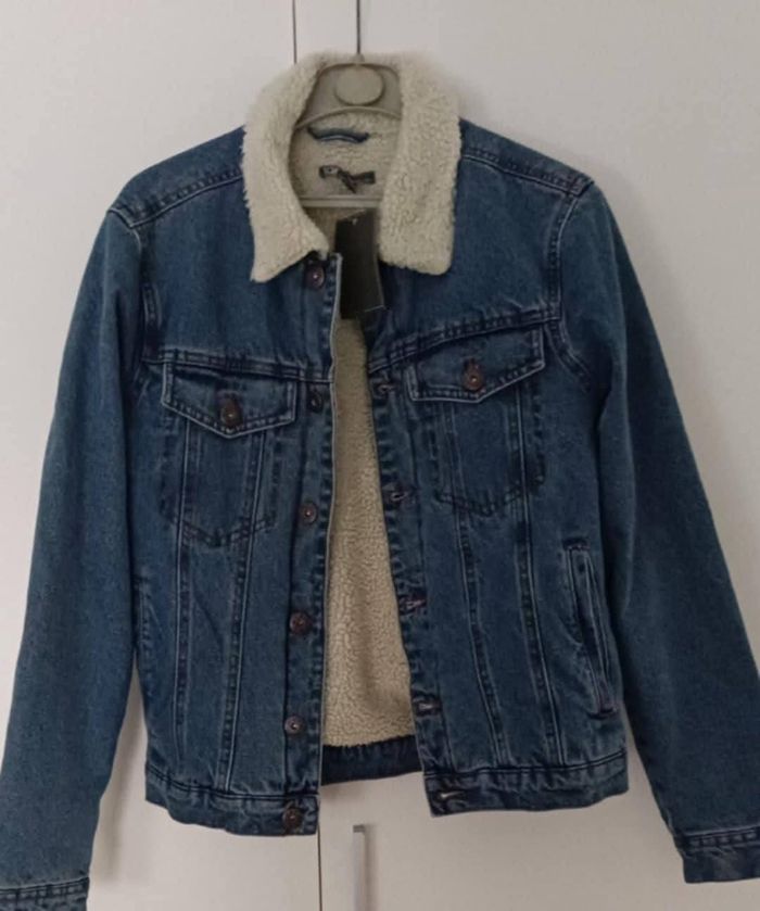 Veste en jeans neuf taille s - photo numéro 3