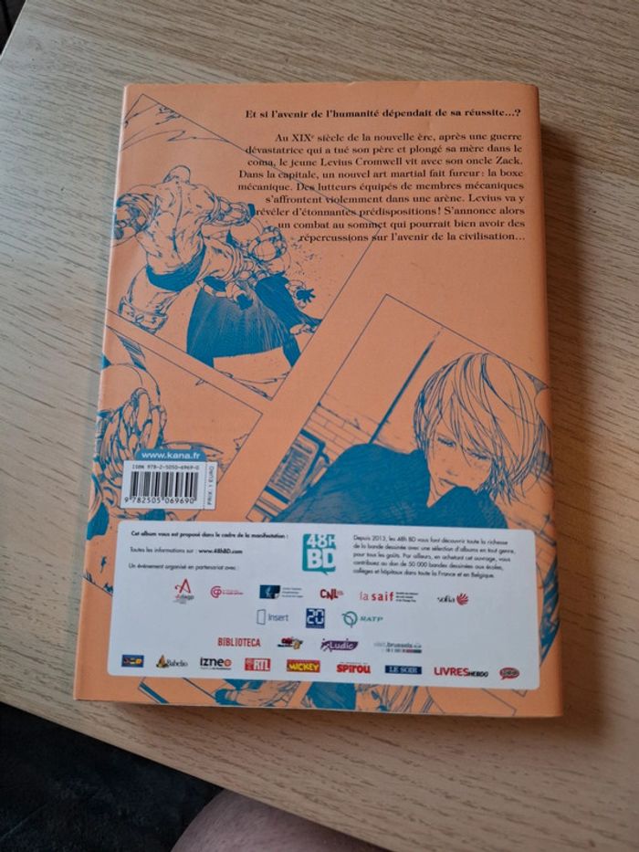 Levius tome 1 - photo numéro 2