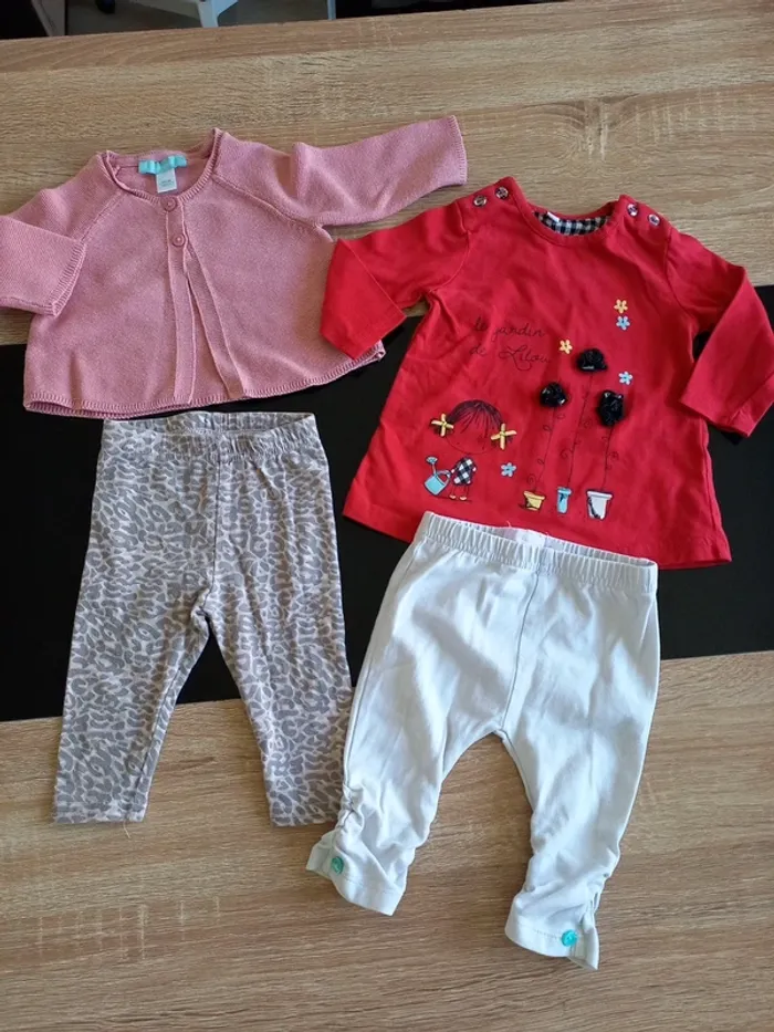 Lot de vêtements bébé fille 6 mois