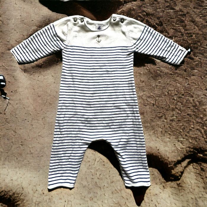 Lot 2 combinaisons Petit Bateau 6 mois NSE TBE (31€) - photo numéro 3