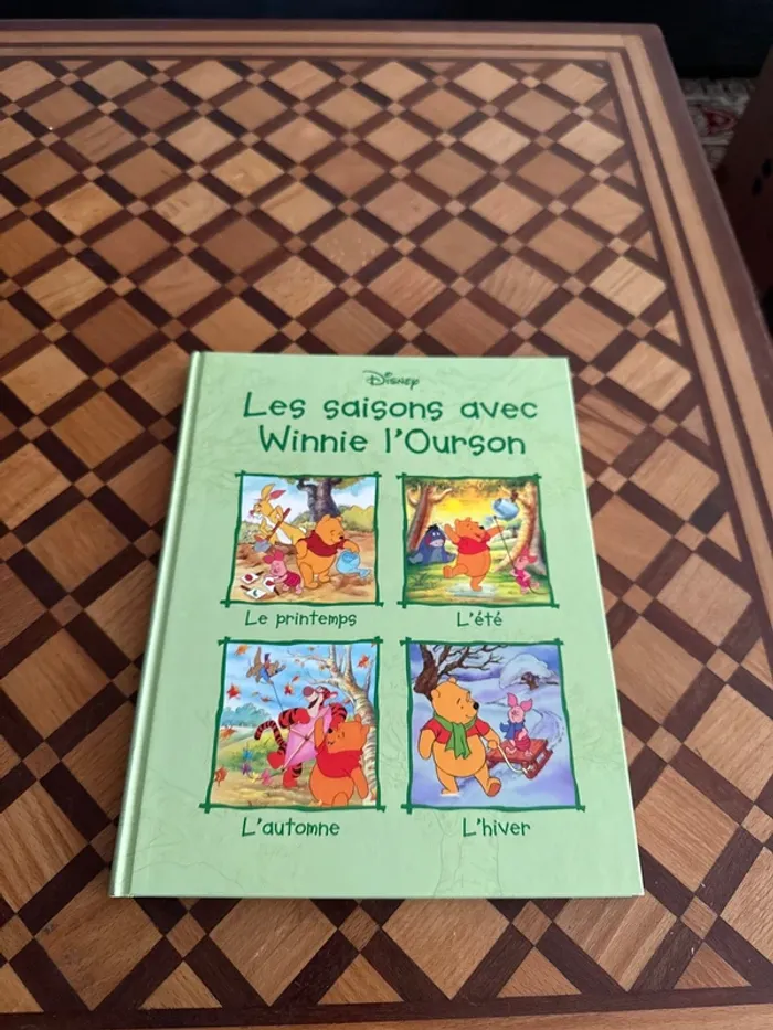 Livre Les saisons avec Winnie L’Ourson
