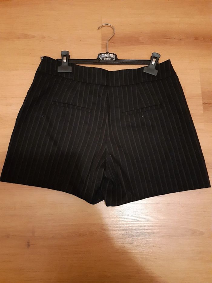 Short femme taille 40 - photo numéro 2