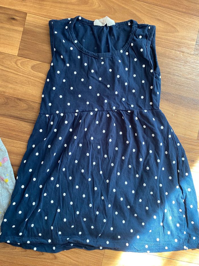 Lot robes 3 ans - photo numéro 2