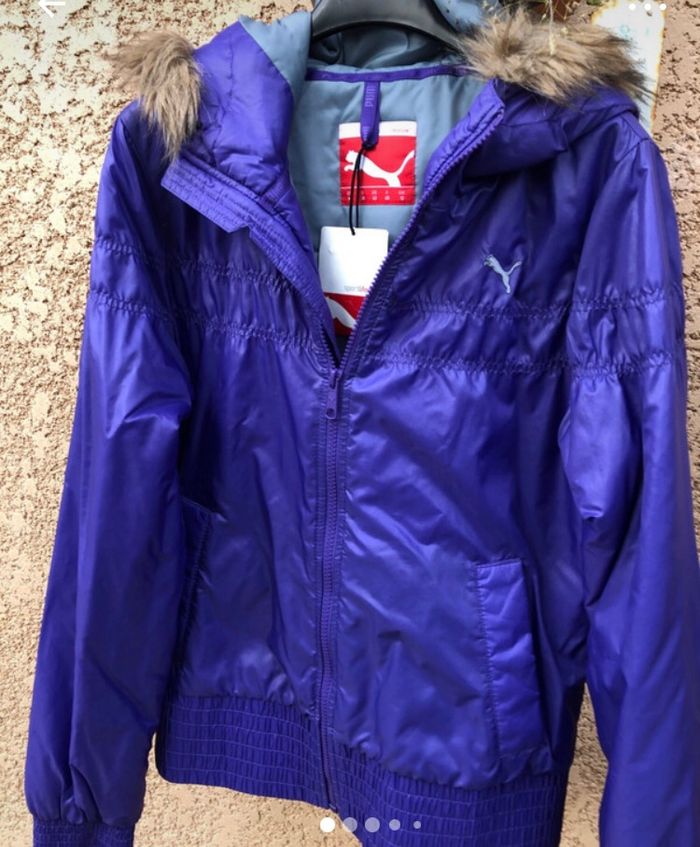 Joli blouson puma violet taille 40 - photo numéro 2