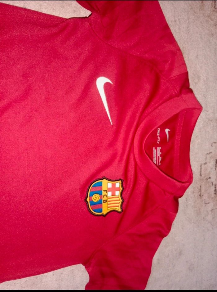 Maillot FC Barcelone officiel - photo numéro 3