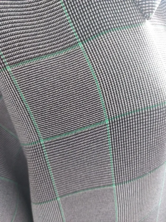 Chemisier à carreaux chic oversize Taille M - photo numéro 5
