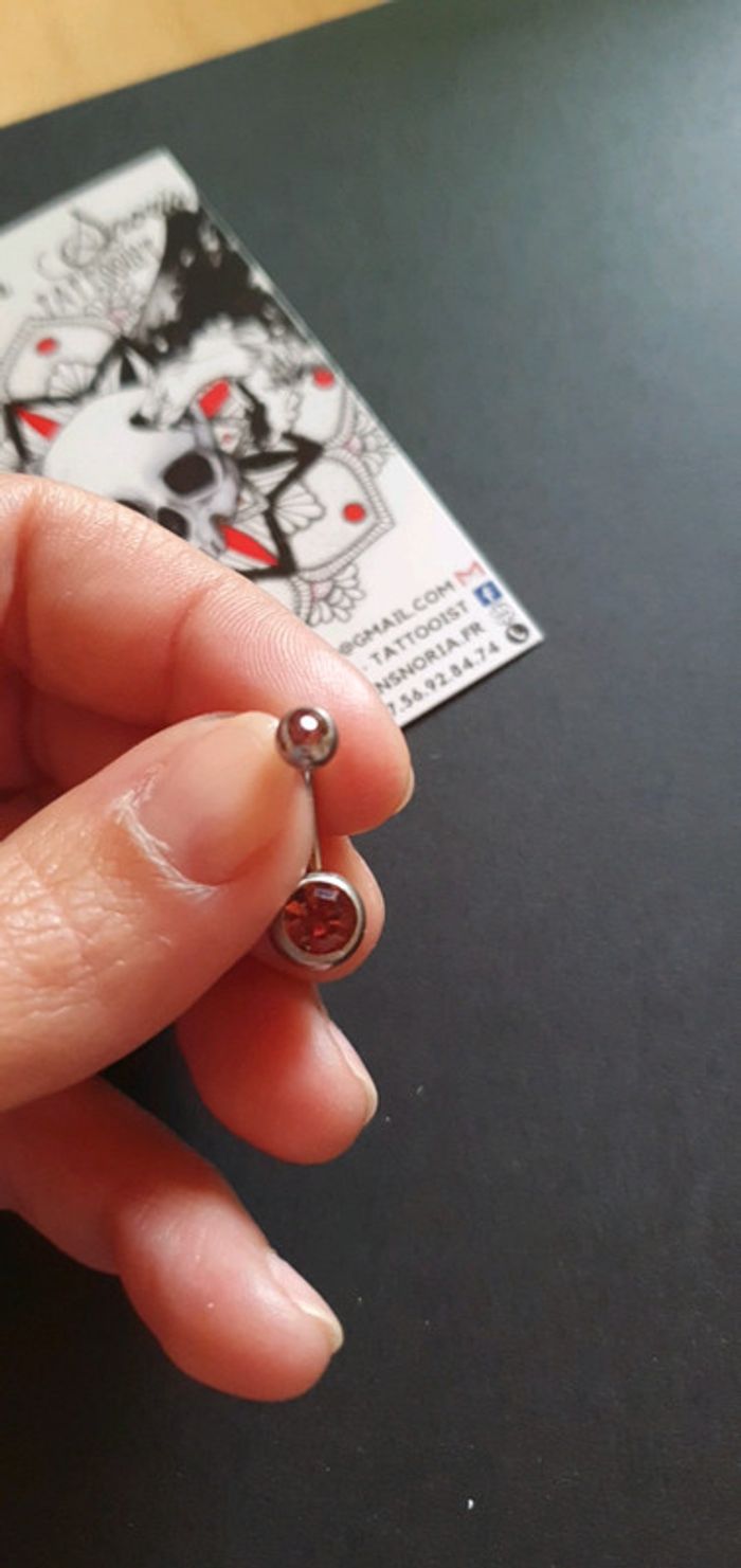 Piercing nombril neuf