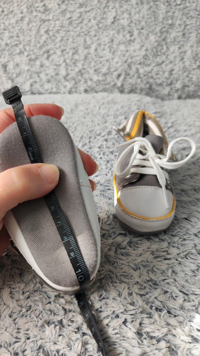 Lot Chaussures 3/6 mois - photo numéro 9