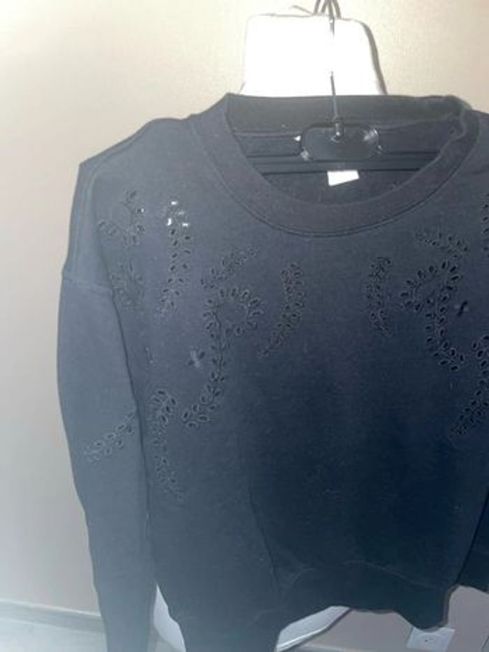 Sweat noir - photo numéro 2