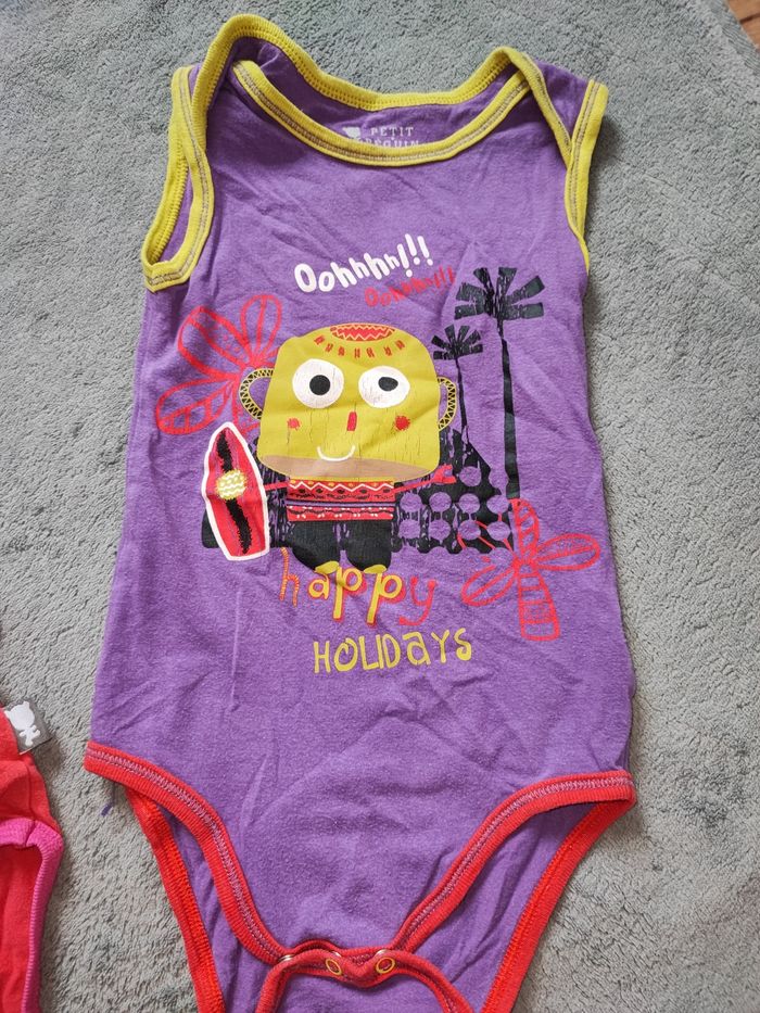 Lot de 6 bodies 24 mois (86) - photo numéro 2