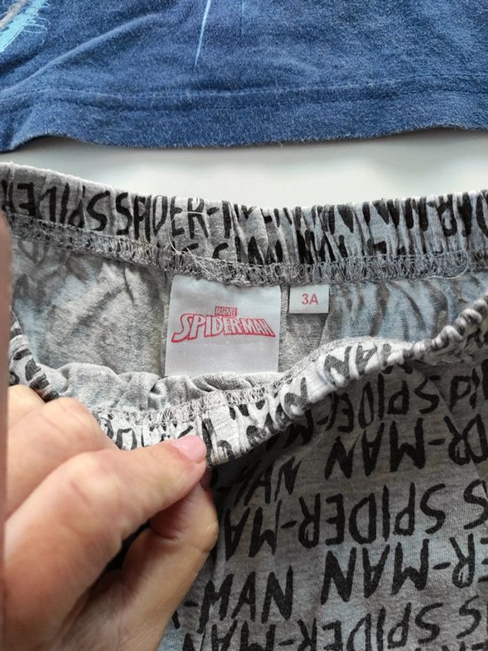 Pyjama Spiderman - photo numéro 2