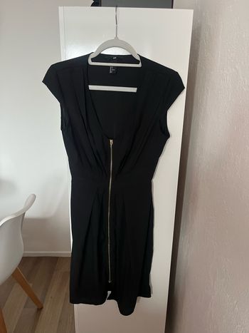 robe noir