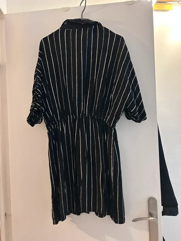 Robe manche courte noire taille 42 - photo numéro 5
