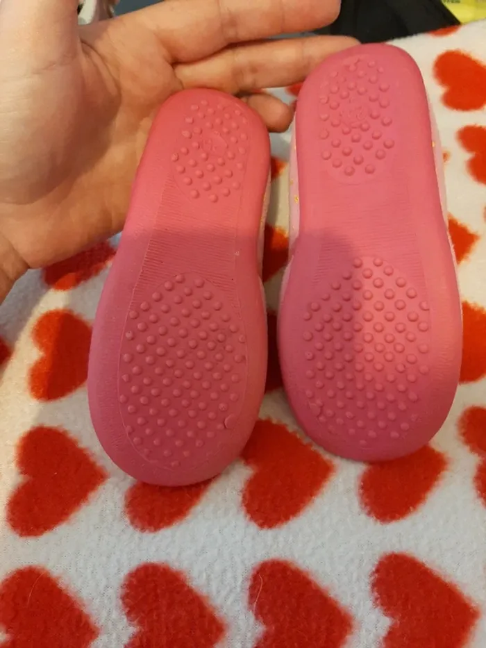 Chaussons pantoufles babygro pointure 25 fille - photo numéro 7