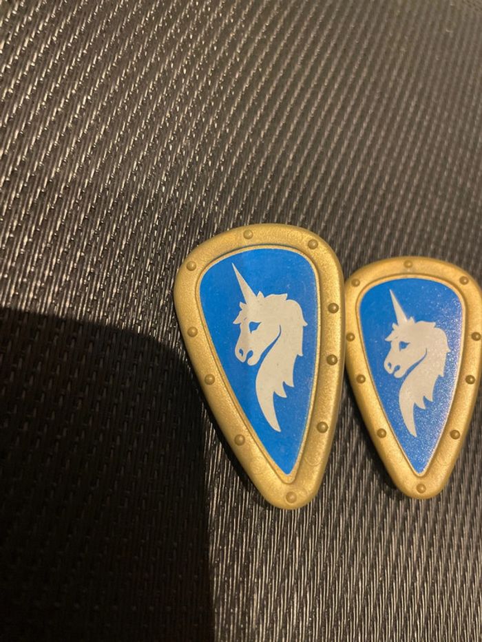 Playmobil lot 2 boucliers licorne chevalier bleu 3896 3977 5756 moyen âge château forteresse - photo numéro 3