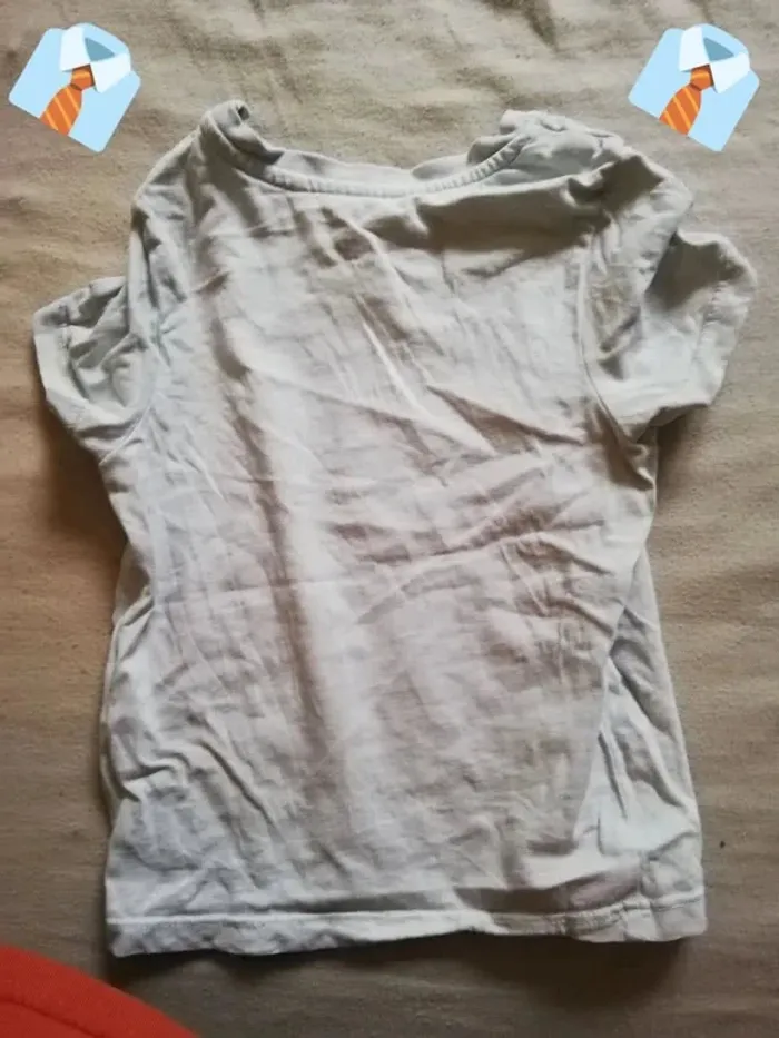T-shirt blanc avec tête de chat "Roar Club" - photo numéro 2