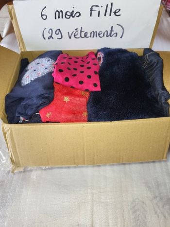 Lot 6 mois fille