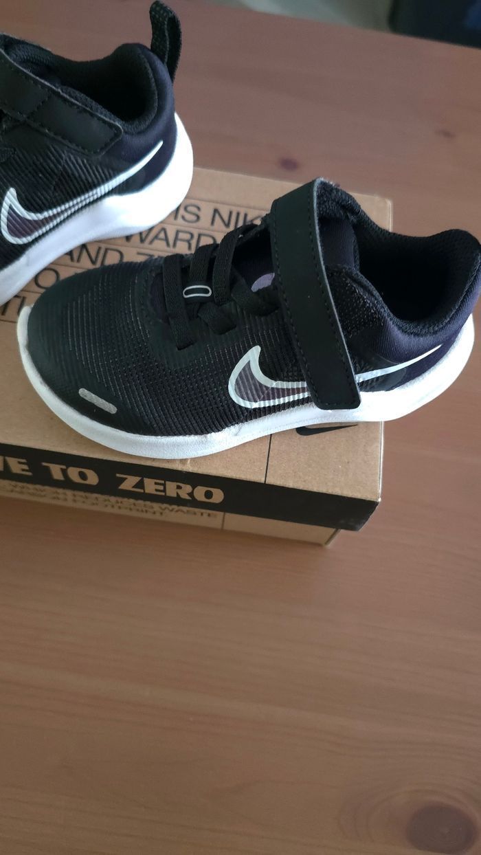🥰😍superbes Baskets running  NIKE  unisex !  pointure 23.5 😍🤩🥰 - photo numéro 9