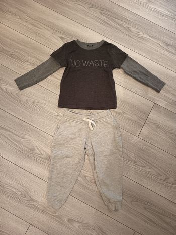 Ensemble 2 pièces taille 3 ans
