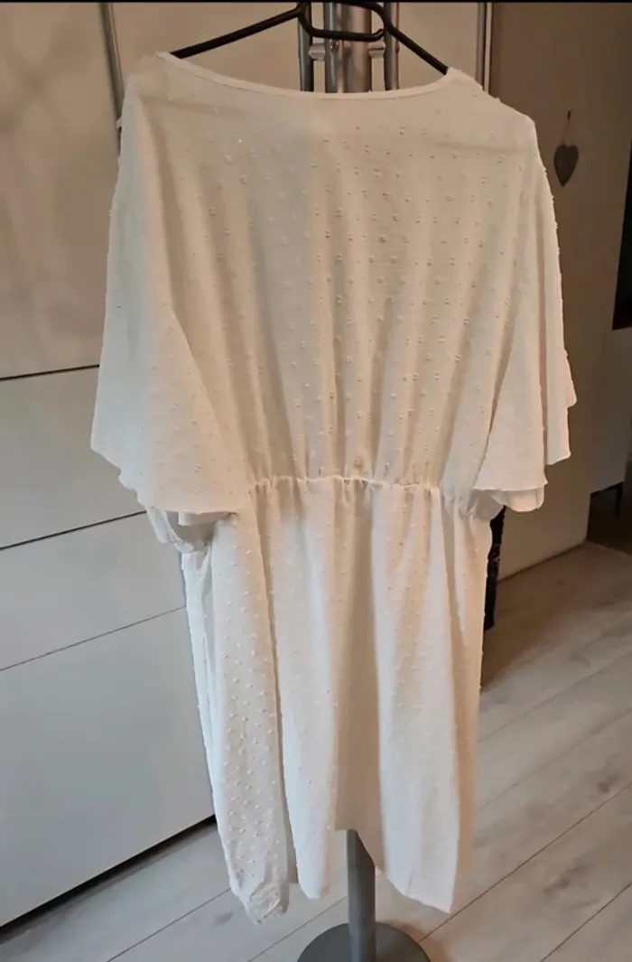 Robe 👗 - photo numéro 3