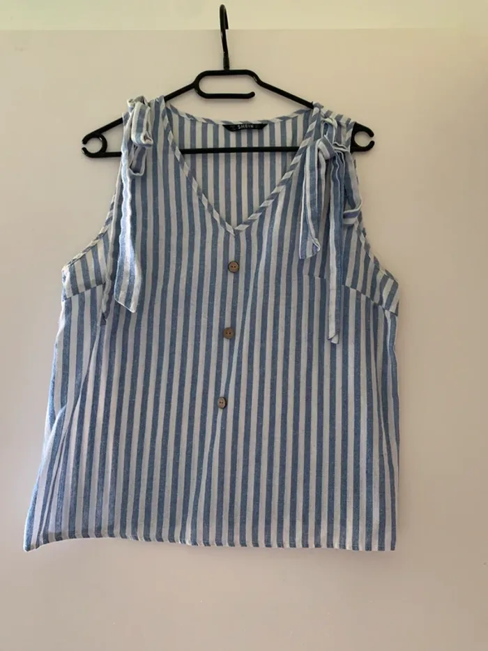 Top rayé bleu & blanc SHEIN - photo numéro 2